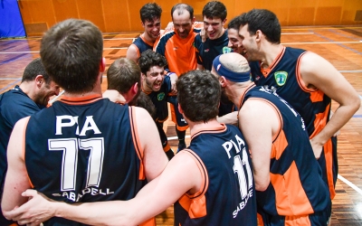 Una fotografia de la temporada passada que podria tenir la seva còpia enguany, ja que gairebé tota la plantilla de la Pia continuarà a l'equip. | Roger Benet
